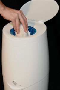 diaper genie essentials.  easy to use, one-hand design.  push-n-lock...