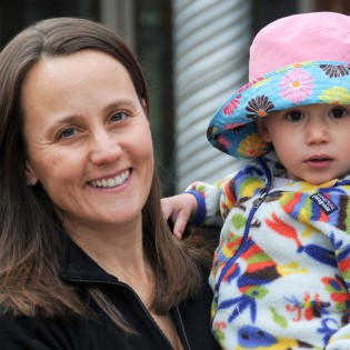 Dr. Juliet Spurrier is founder and Mom-in-Chief at BabyGearLab