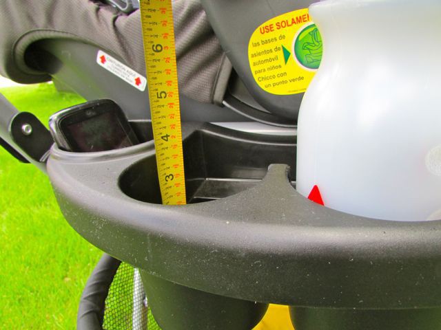 joovy roo - the roo boasts 3.5" deep cup holders