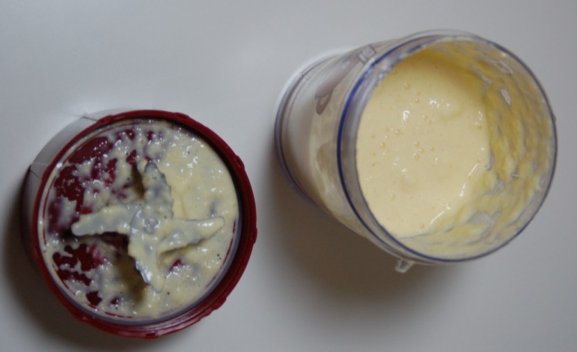 bella baby rocket blender - a close up of our mango and yogurt puree.