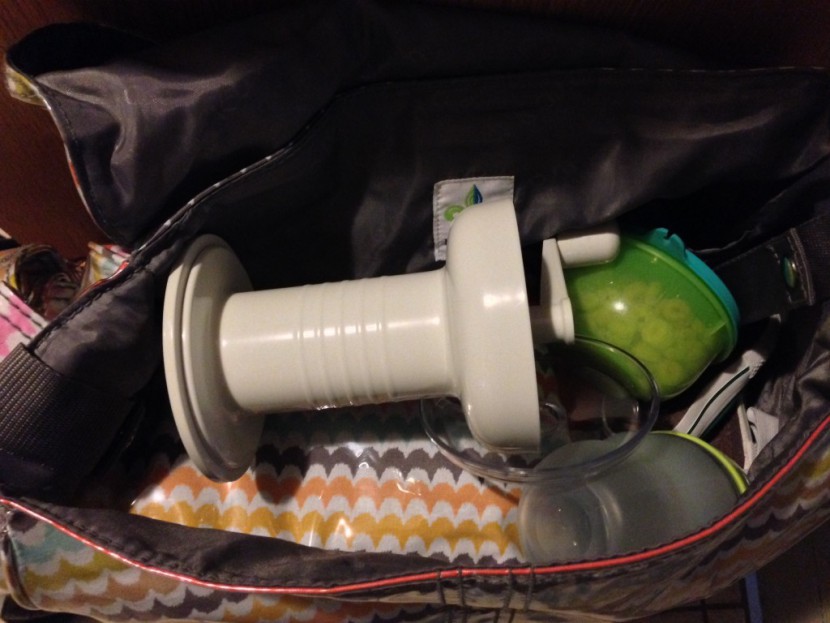 kidalog food mill grinder - even though it fits in a diaperbag it does not stay put together...