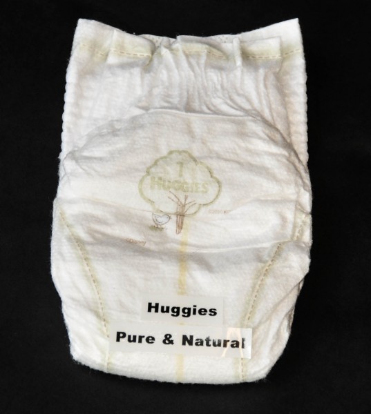 huggies pure & natural disposable diaper review