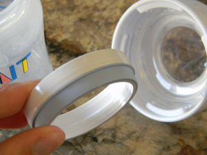 philips avent bpa-free - the avent "adapter ring", their answer to a leak-free seal.
