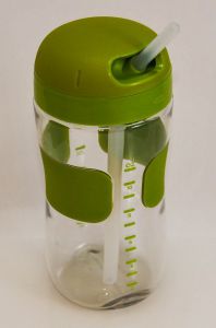 RealMomReview “”The OXO Tot Straw cup has been abused (lol) but very  well-loved by my son since this is what he first used learning how…