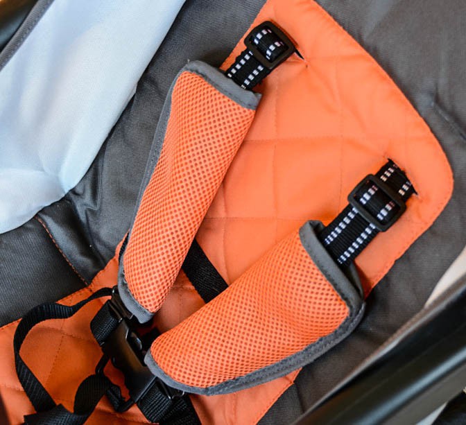 contours lite - the padding on the seat back and shoulder straps of the lite make...