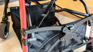maxi-cosi kaia - the stabilizing cross bar on the maxi cosi prevents easy access to...