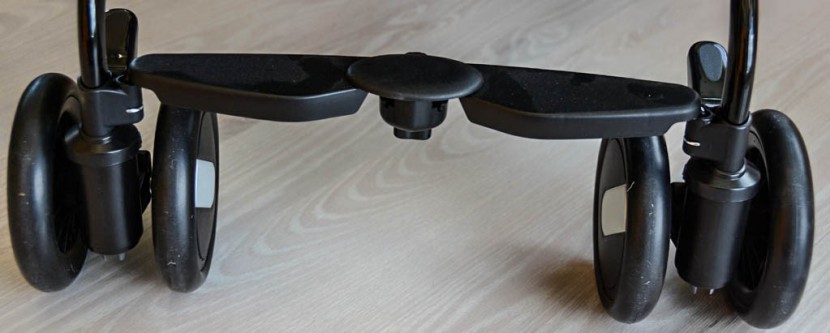 peg perego pliko mini - the front wheels on the peg tend to get caught on even the smallest...