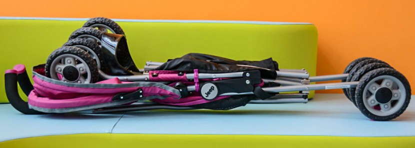 jeep wrangler all-weather - jeep wrangler all-weather in folded position