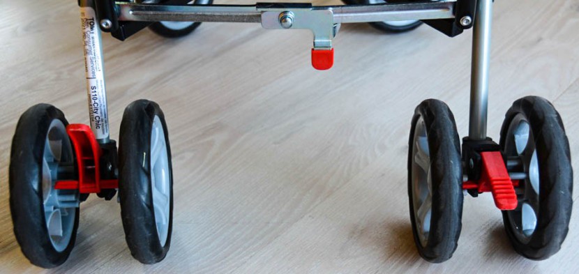 first years jet - double action brakes on the jet means both sides must be depressed...