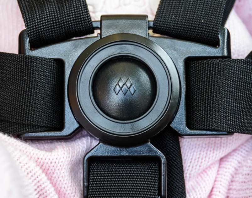 maclaren triumph - the triumph release buckle is stiffer than most