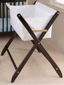 Cariboo sale folding bassinet