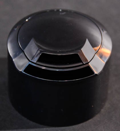 the mist output jet removed from the water tank.