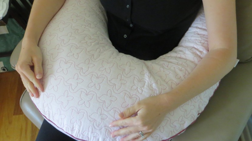 dr. brown's gia - dr. brown's nursing pillow has a rounded edge for baby's head and a...