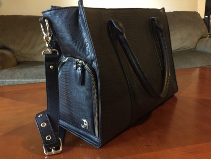 Product photo of Juno Blu Esalen