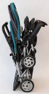 graco duo glider - this stroller self stands when folded