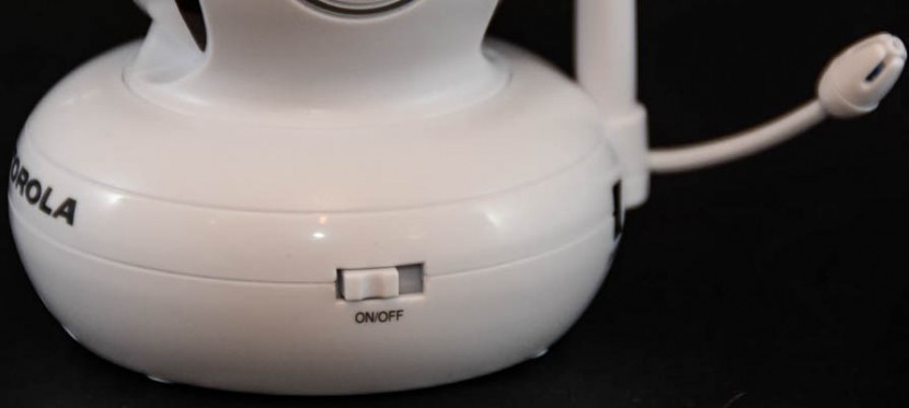 motorola digital video baby monitor - the larger external antenna on the camera and parent unit possibly...