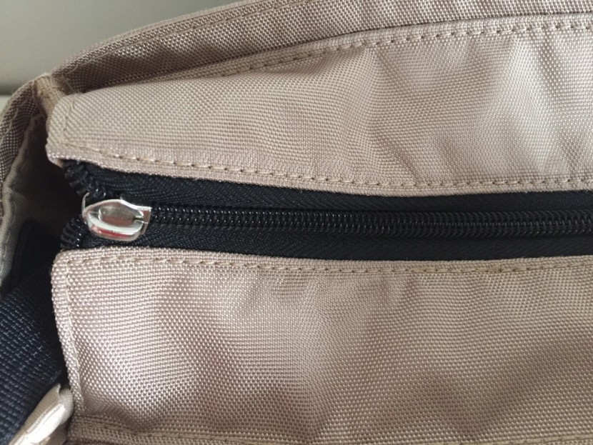 missing zipper pull on the skip hop chelsea.