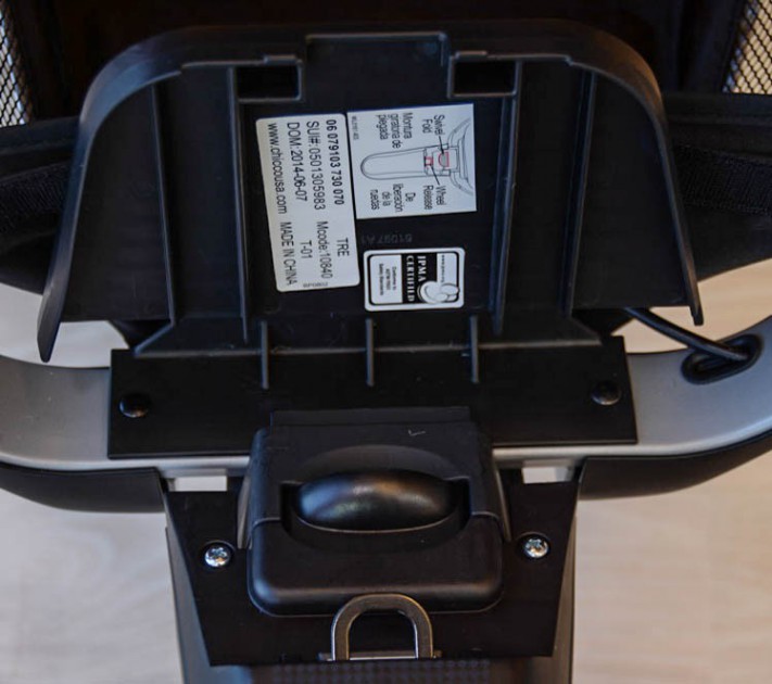 chicco tre - this is the under side of the hard plastic seat of the chicco tre...