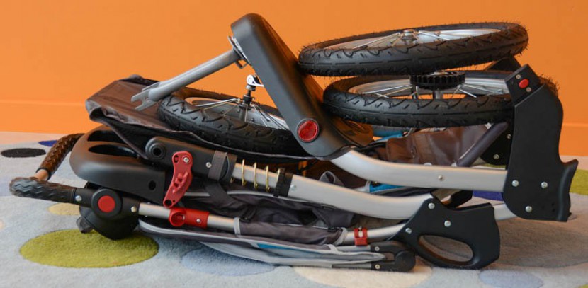 schwinn turismo - this photo shows the compact fold of the turismo with the wheels...