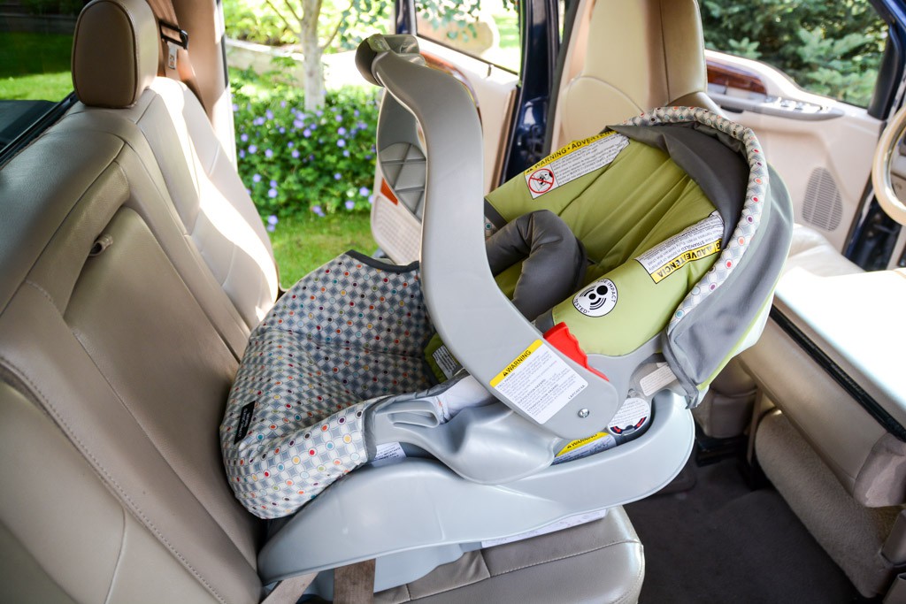 Graco snugride classic sales connect car seat