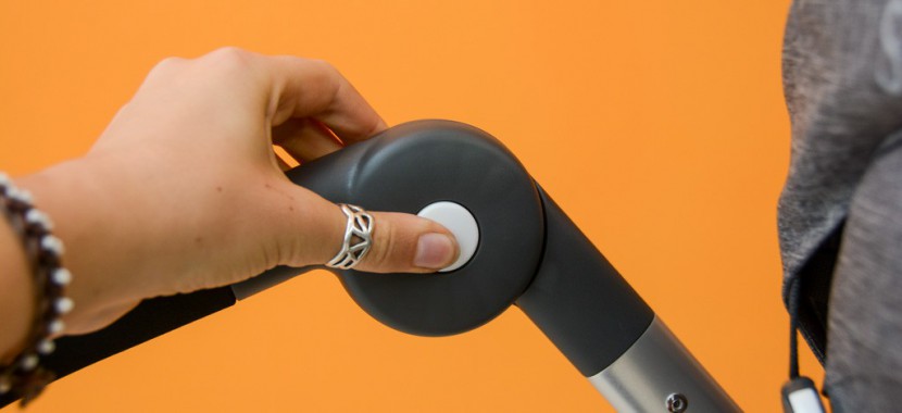 stokke scoot - the handlebar height adjustment on the stokke rotate on a pivot...