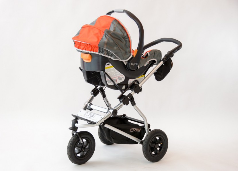 we had significant trouble aligning the chicco seat to the adapter...