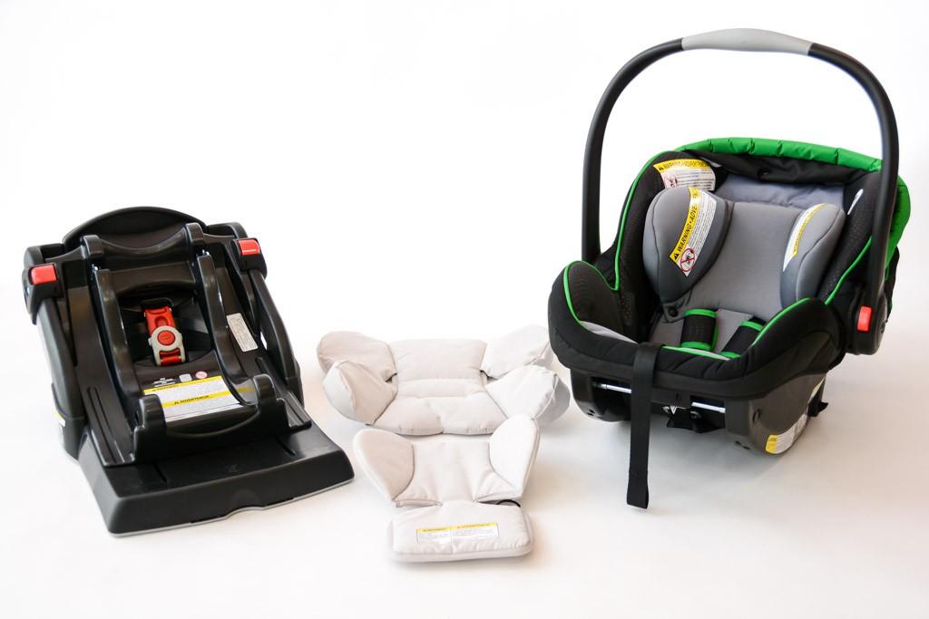 Click connect outlet car seat