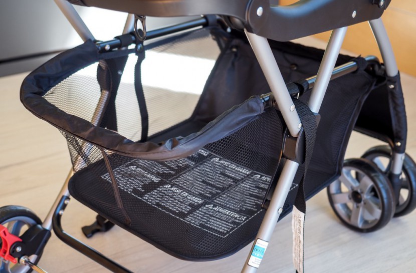 baby trend snap-n-go ex universal - the materials used on the baby trend storage bin are not great and...