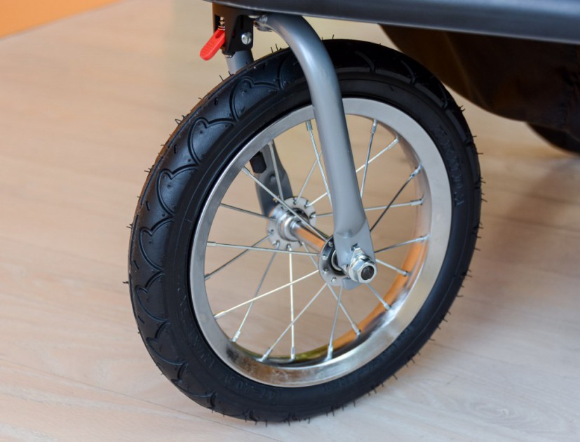 baby trend expedition double - the pneumatic rubber tires helped the expedition earn a high score...