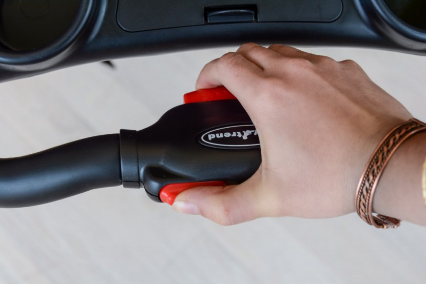 baby trend sit n' stand double - to initiate the fold on the sit 'n stand you first need to slide the...