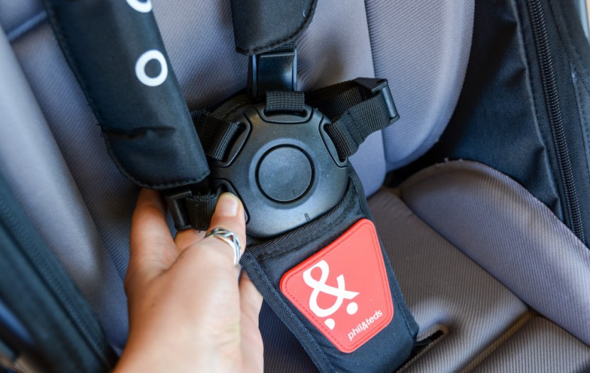 phil and teds dot - all four straps on the phil and teds dot must be inserted into the...