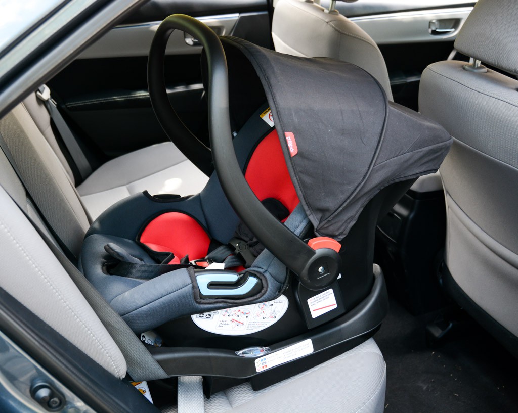 Phil and teds clearance discovery car seat review