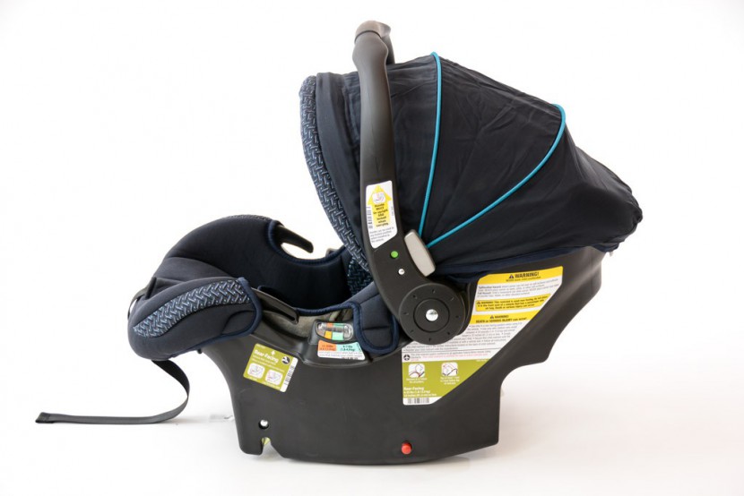 the safety 1st onboard 35 air is close to the average weight of the...