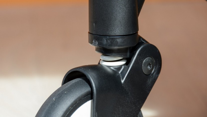 the yoyo has all-wheel suspension that works well and helps make the...