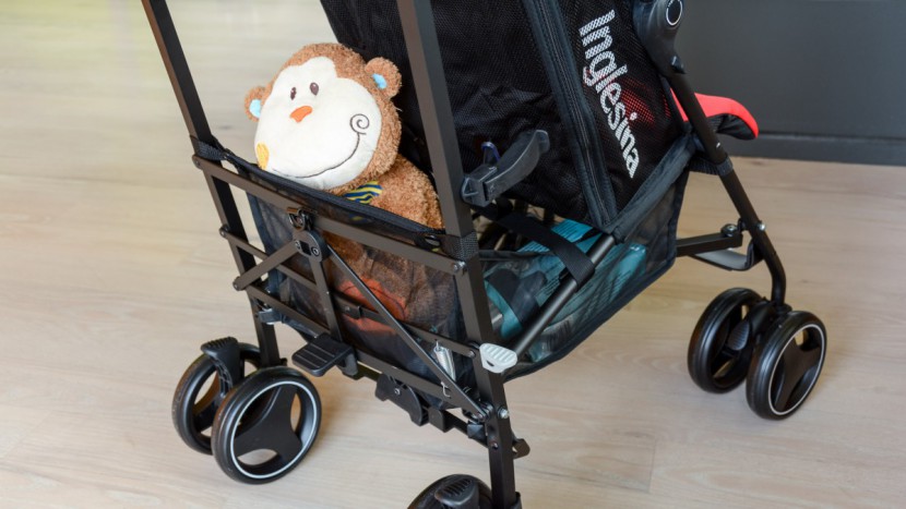 inglesina net - the inglesina&#039;s storage bin is harder to use with poor access from...