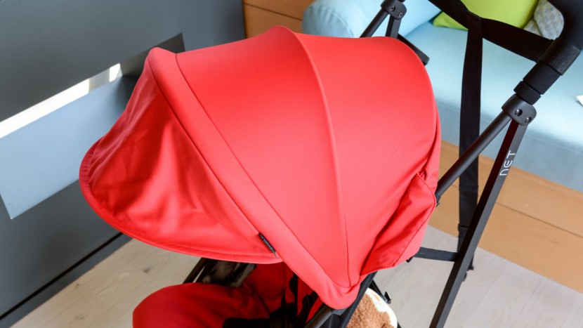 inglesina net - the inglesina&#039;s canopy is only medium in size and does not have a...