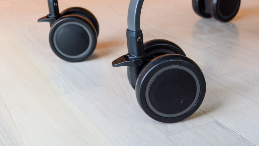 joovy groove ultralight - the small plastic wheels and the dual wheel design on the groove...