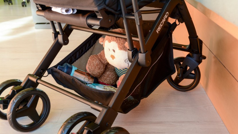 recaro easylife - the easylife bin is easy to access even with the back reclined, and...