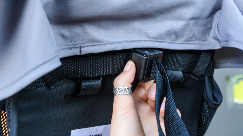 recaro easylife - the recline adjustment on the recaro is two straps in a push button...