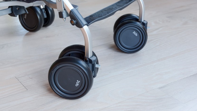 uppababy g-lite - the g-lite has small dual plastic wheels on all four legs. they have...