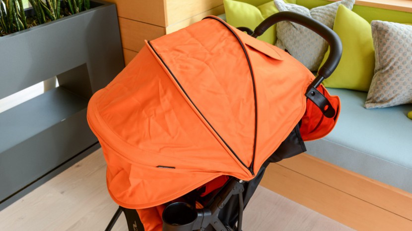 zoe xl1 deluxe - the zoe canopy is the largest in the group with low coverage...
