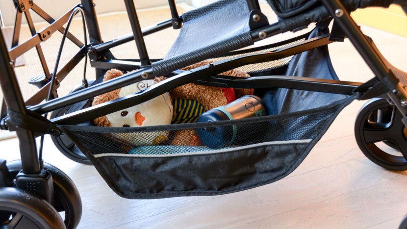 kinderwagon hop - the hop's under seat storage bin only holds 5 lbs, and there is no...