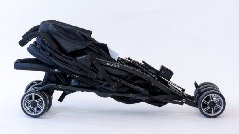 the 3dtwo has a traditional umbrella fold, slightly modified for a...