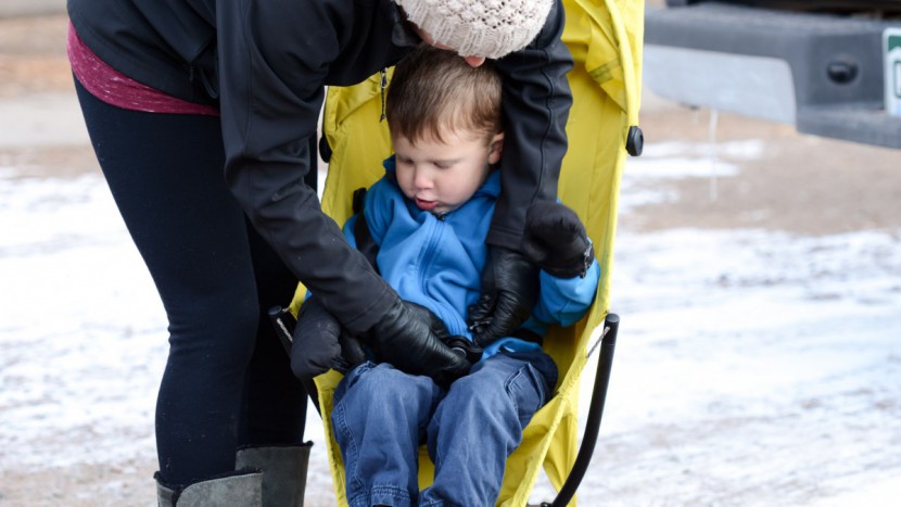 quinny yezz - the quinny yezz 5-point harness is easy to use and adjust, but the...