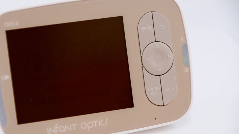 infant optics dxr-8 - we think it would be nice if the volume buttons were on the face of...