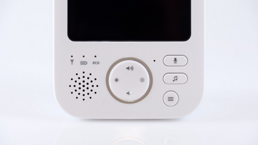 philips avent scd630 - most of the commonly used buttons are on the face of the philips...