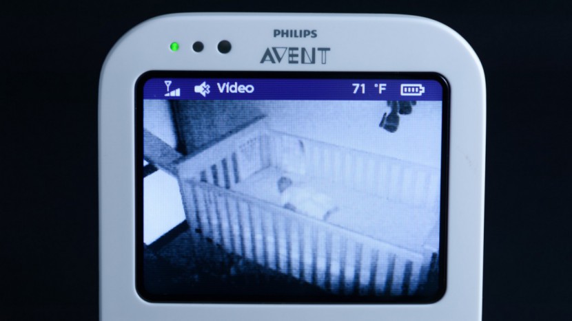 philips avent scd630 - night images for the philips avent scd630 are grainy and lose most...