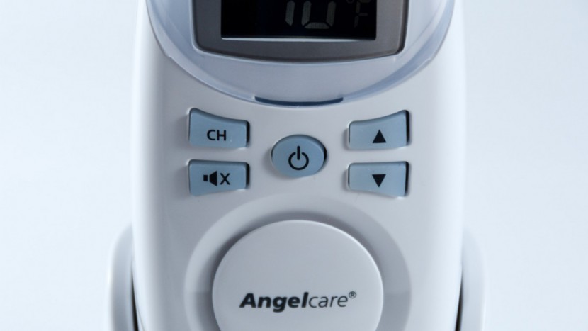 angelcare ac420 - the ac420 has a simplified user interface with few buttons that make...