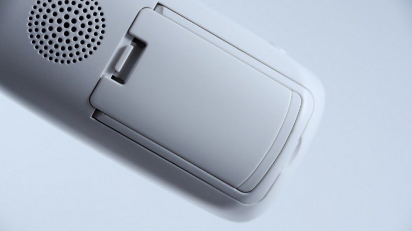 motorola mbp160 - with a battery life of about 20 hours, the parent unit on the...