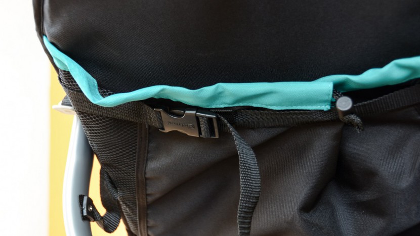 baby trend navigator - the navigator seat backs recline by loosening a buckle strap. the...